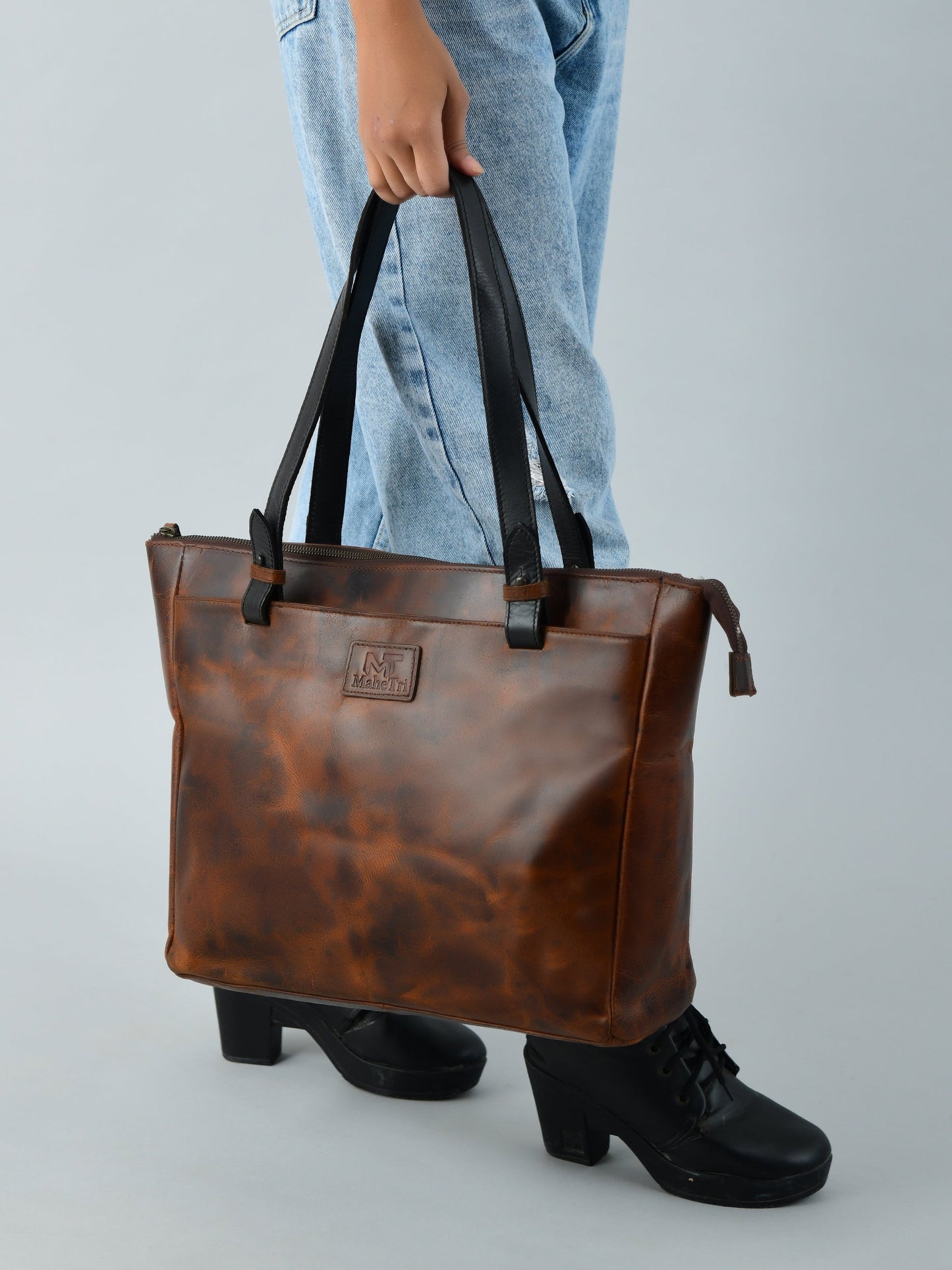 Portland Leather Tote with Zipper