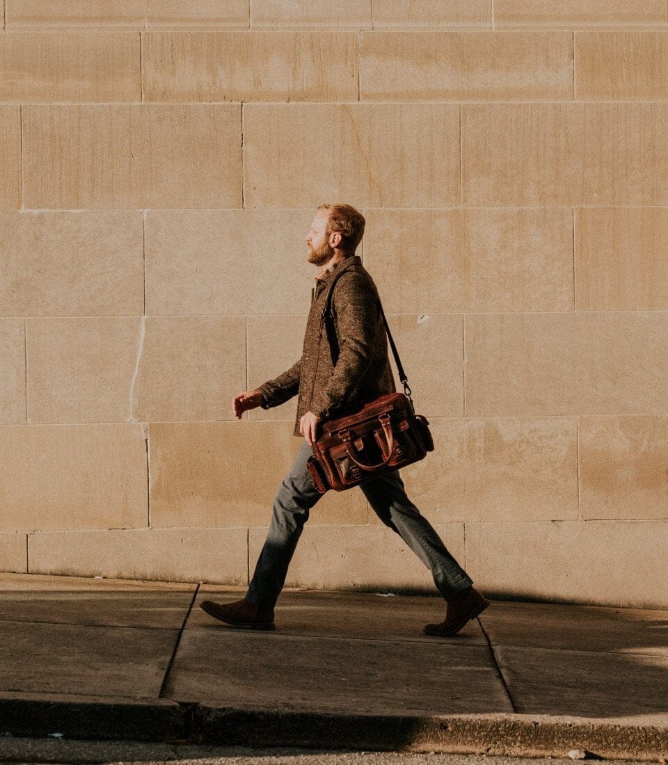 mens brown leather messenger laptop briefcase bag