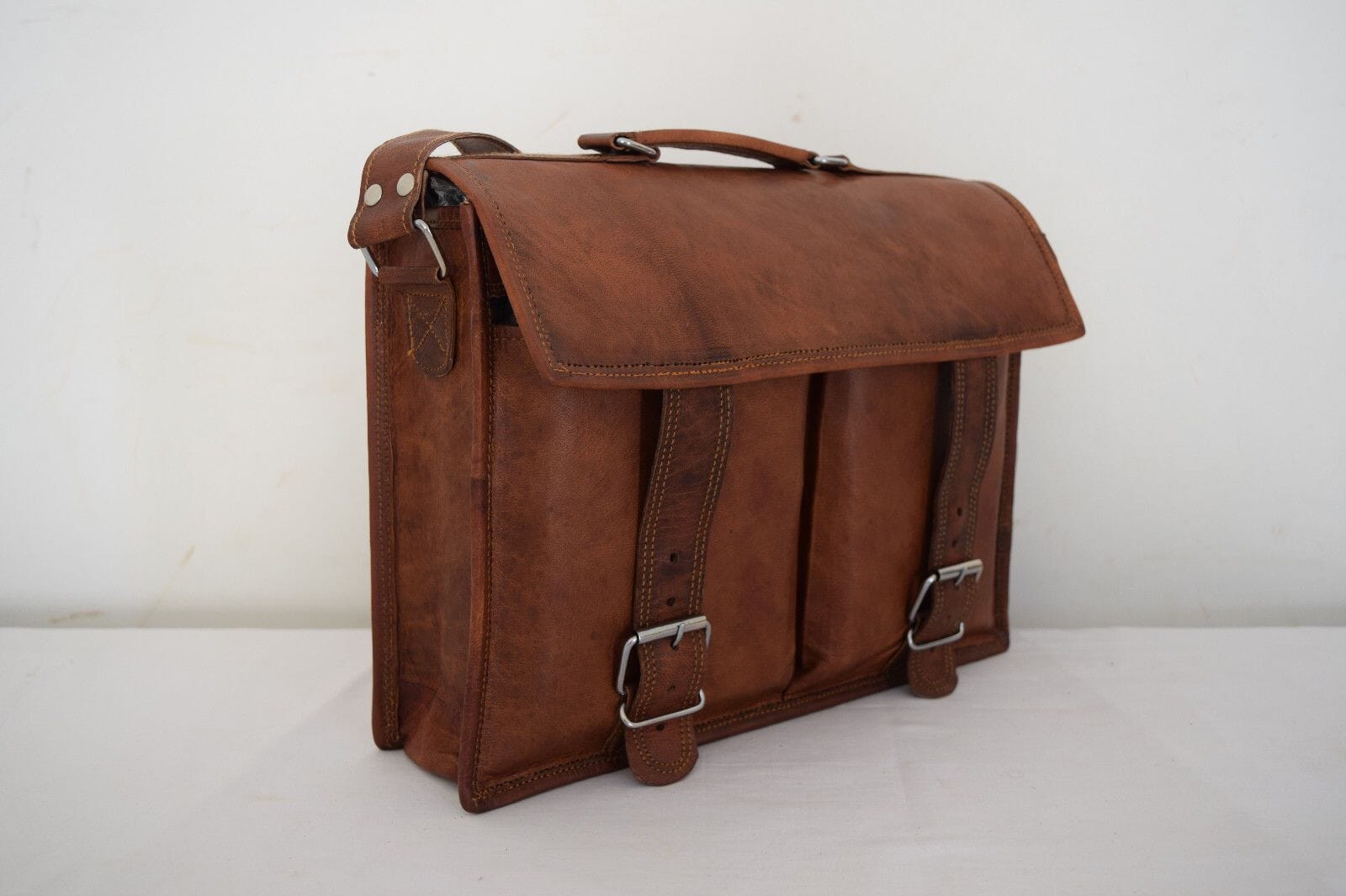 mens brown leather laptop messenger briefcase bag in USA